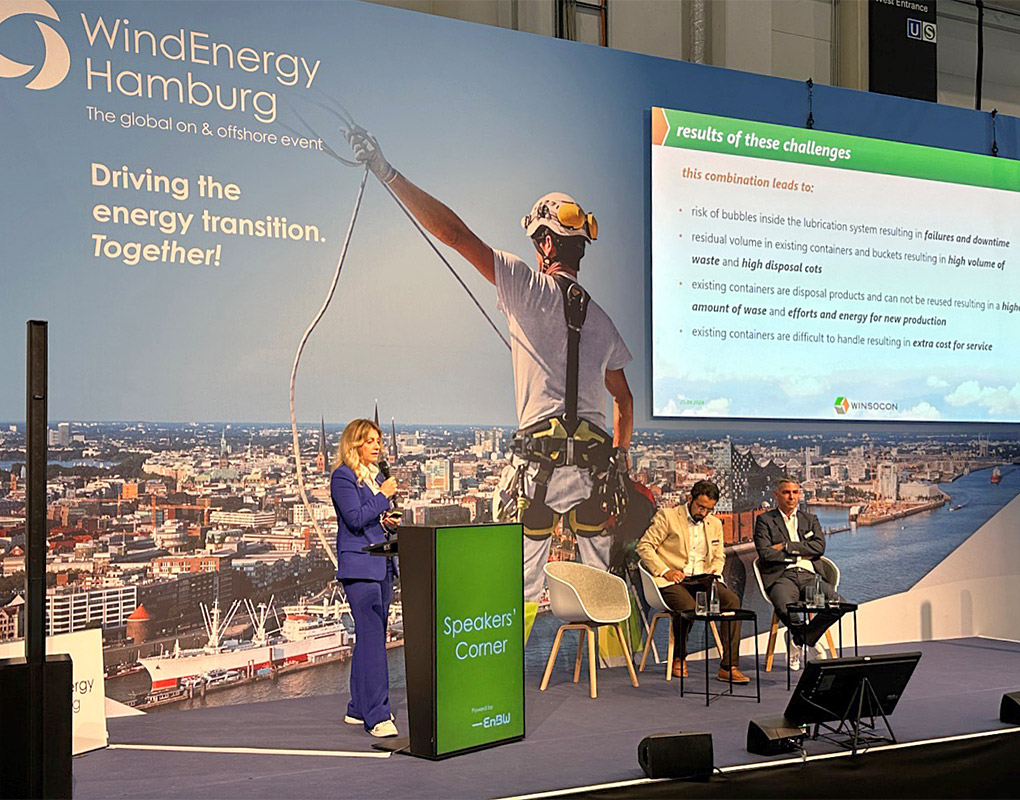 Vortrag in der Speakers Corner der WindEnergy Hamburg über unser flexibles Kx-Kartuschensystem
